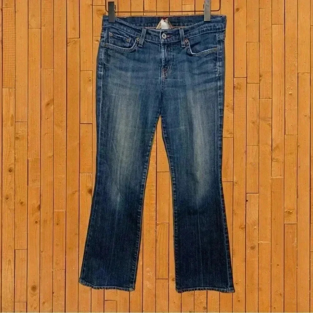 Lucky Brand Vintage Henna Sweet N Low Boot Cut Jeans w Embroidery on Pockets